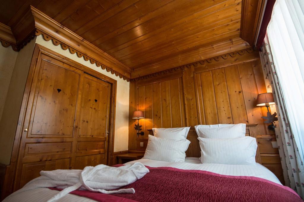 Hotel Les Buttes Ventron Buitenkant foto