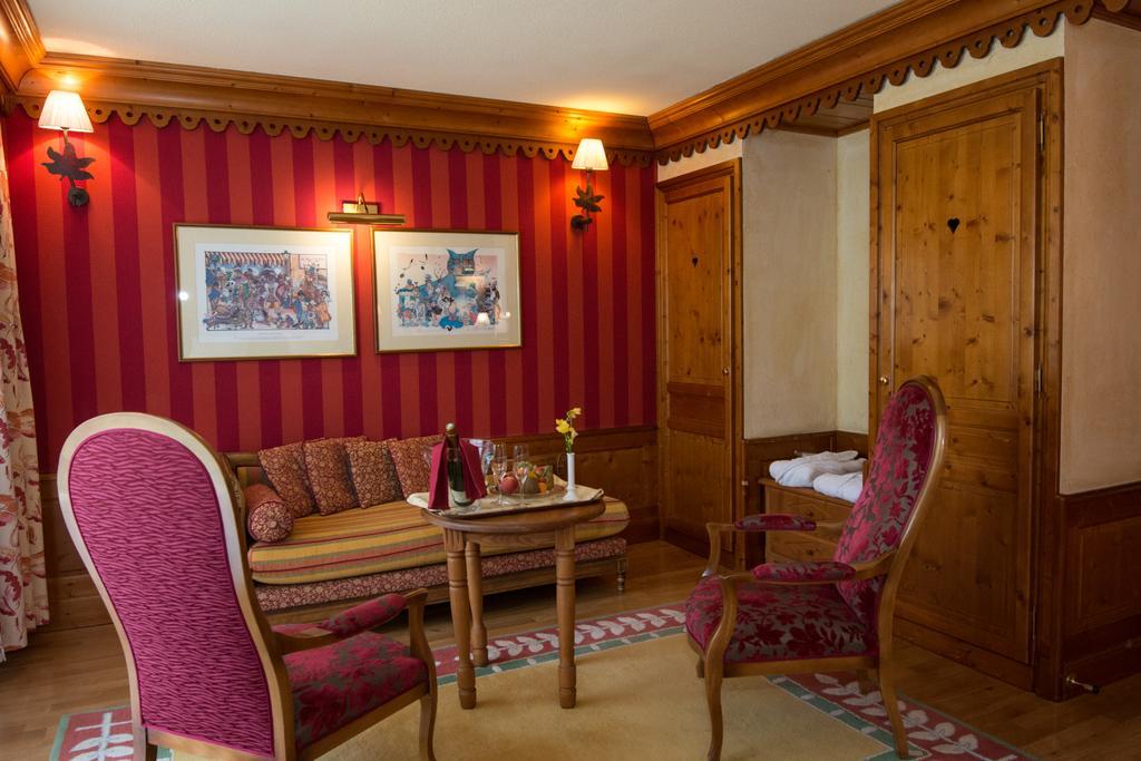 Hotel Les Buttes Ventron Buitenkant foto